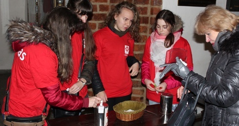 Świąteczny most miedzy pokoleniami