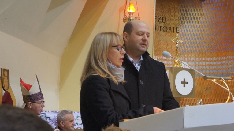 Poświęcenie figur apostołów w Ciechanowie