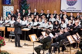 ▲	Olsztyński Chór Kameralny „Collegium Musicum” powstał w grudniu 1977 r.