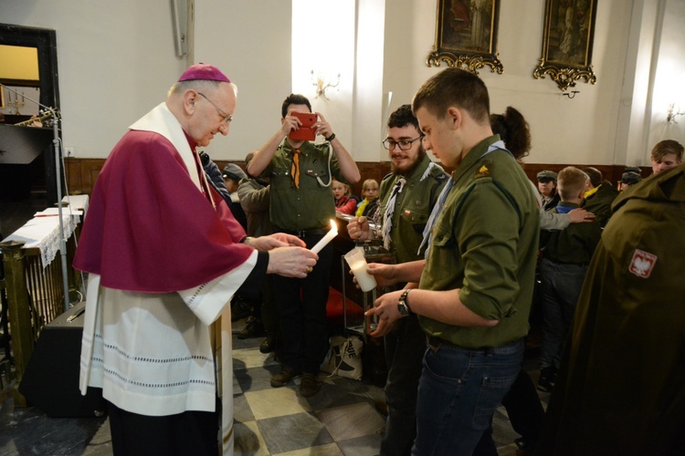 Światełko Betlejemskie w Opolu