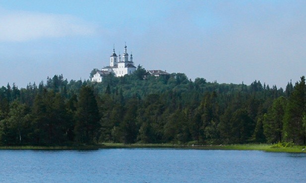 Wzgórze Golgota z cerkwią, w której był lazaret.