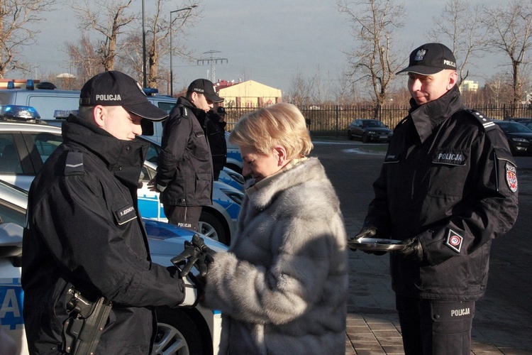 Poświęcenie pojazdów i opłatek gdańskich policjantów