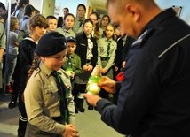 Betlejemskie Światło Pokoju u lubuskich policjantów