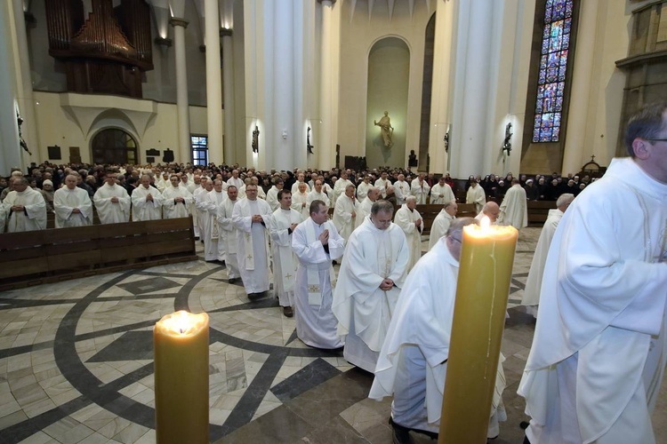 60 lecie kapłaństwa abp Damiana Zimonia część 1