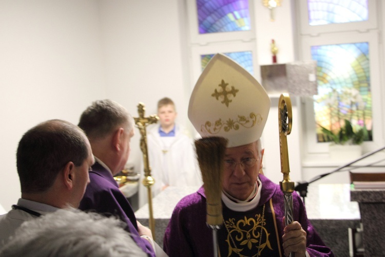 Poświęcenie kaplicy w szpitalu w Głownie