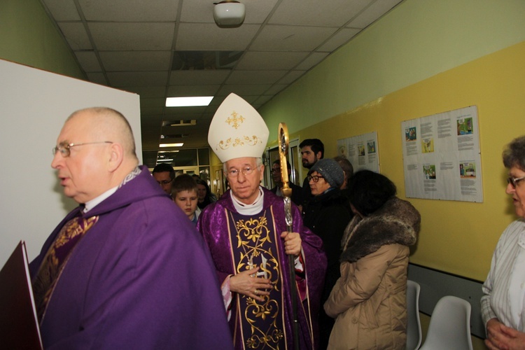 Poświęcenie kaplicy w szpitalu w Głownie