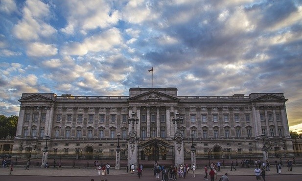 Podejrzany pojazd w pobliżu pałacu Buckingham