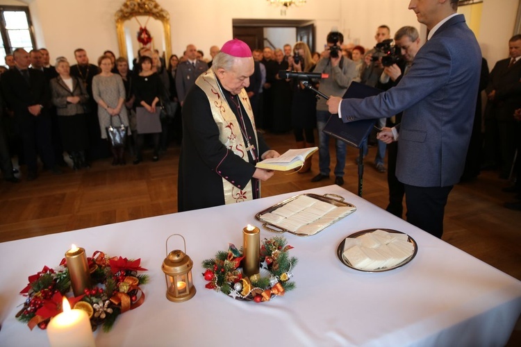 Sandomierzanie przełamali się opłatekiem