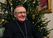 Bp Dajczak: Życzę zdumienia betlejemską nocą!