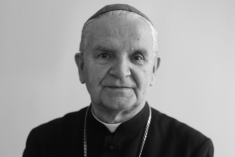 Śp. bp Stanisław Kędziora