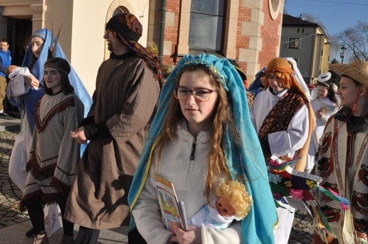 Bp nominat posyła kolędników misyjnych w Borzęcinie