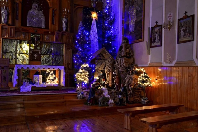 Przasnysz. Szopka bożonarodzeniowa w kościele Mniszek Klarysek Kapucynek