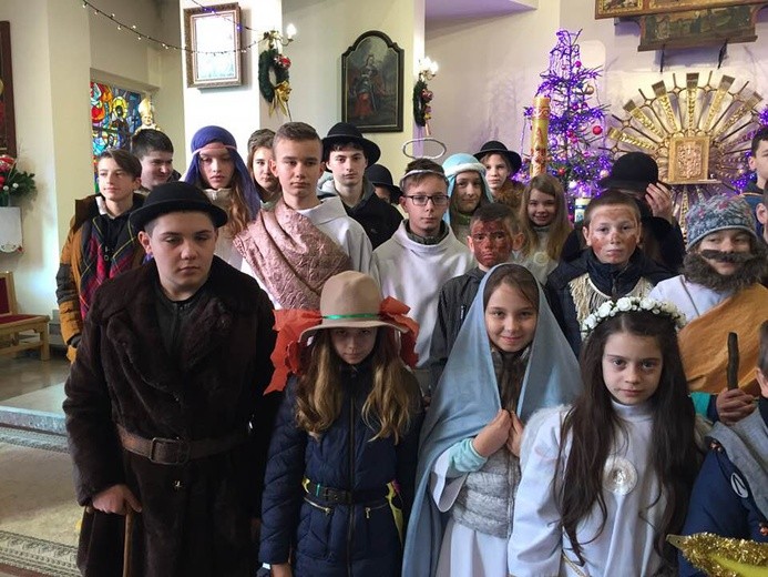 Kolędnicy misyjni w Sromowcach Niżnych