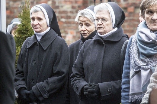 Bp Stanisław spoczął na Cmentarzu Bródzieńskim