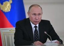 Putin wzywa Trumpa do "pragmatycznej współpracy"