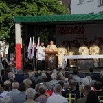 Czerwiec. Msza św. w 41. rocznicę wydarzeń Radomskiego Czerwca