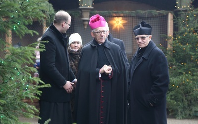 ​Arcybiskup Wiktor Skworc w Piekarskim Betlejem