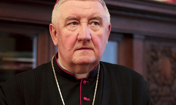 Biskup Romuald Kamiński