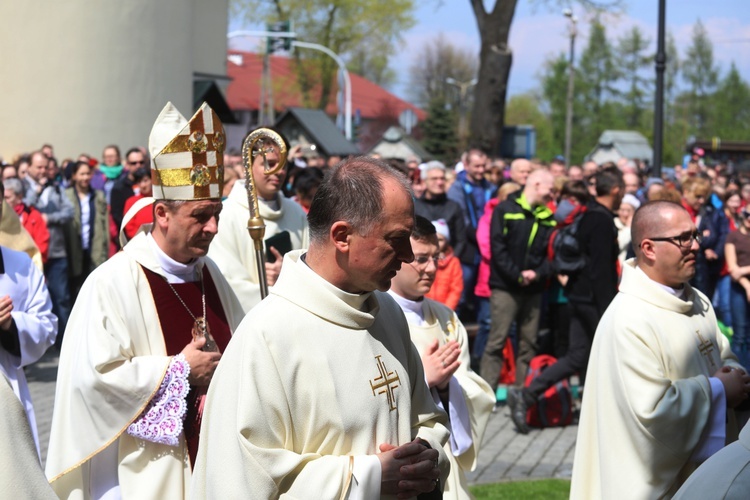 Czwarta rocznica sakry bp. Romana Pindla