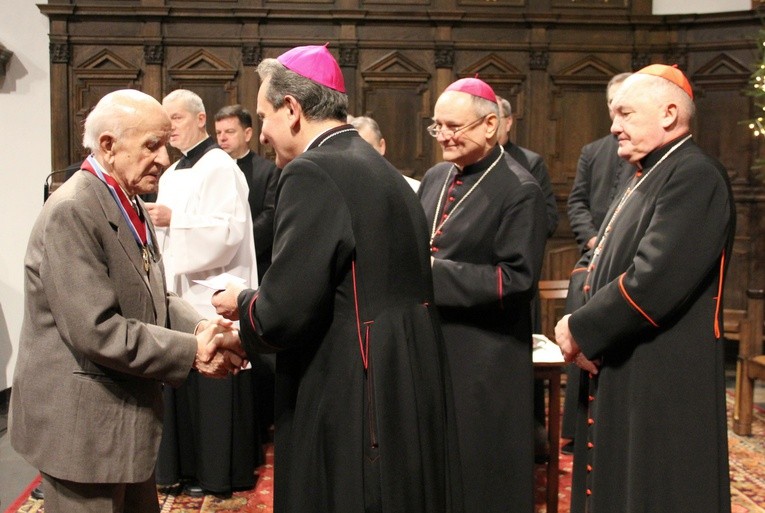 Zasłużeni dla archidiecezji