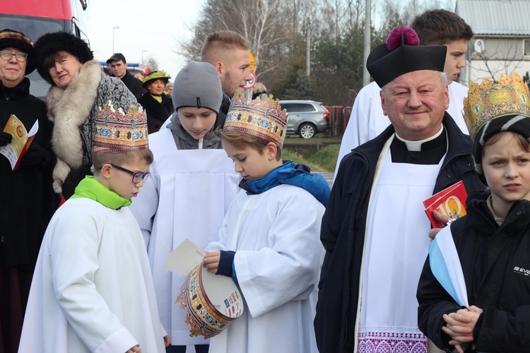 Z Nadolic Wielkich do Nadolic Małych