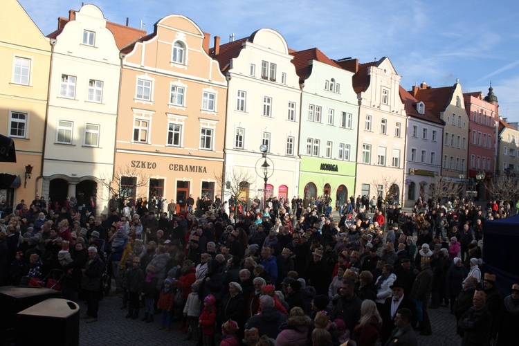 Tłumy na rynku