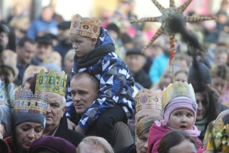 Tłumy na rynku