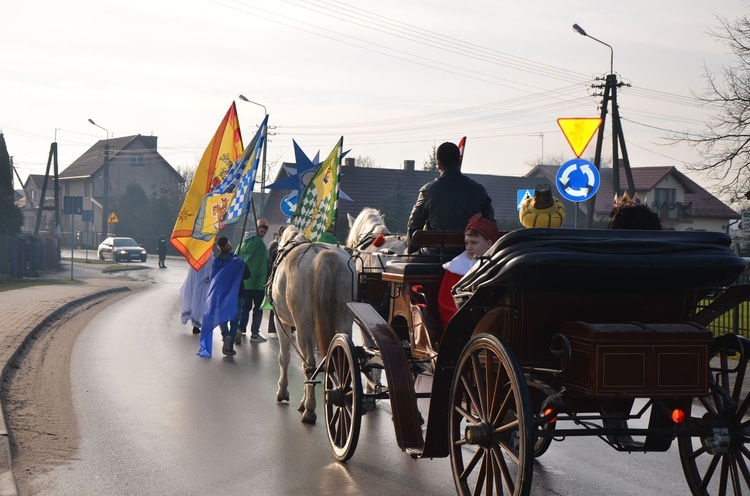 Karniewo. Orszak Trzech Króli