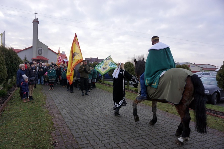 Maków Mazowiecki. Orszak Trzech Króli