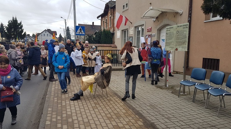 Orszak Trzech Króli w Smolcu cz. 1