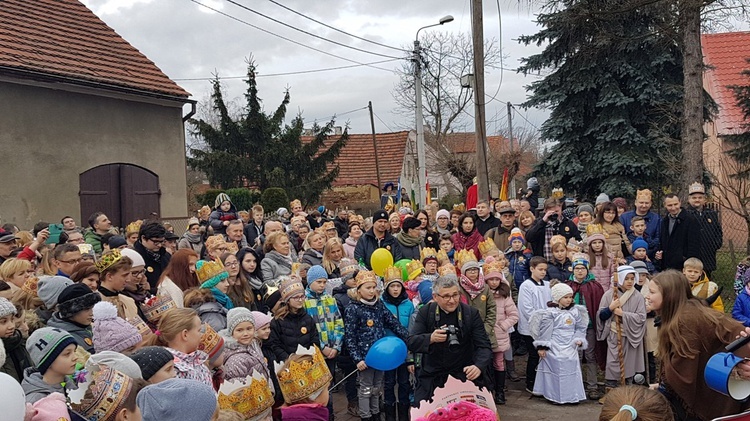 Orszak Trzech Króli w Smolcu cz. 1