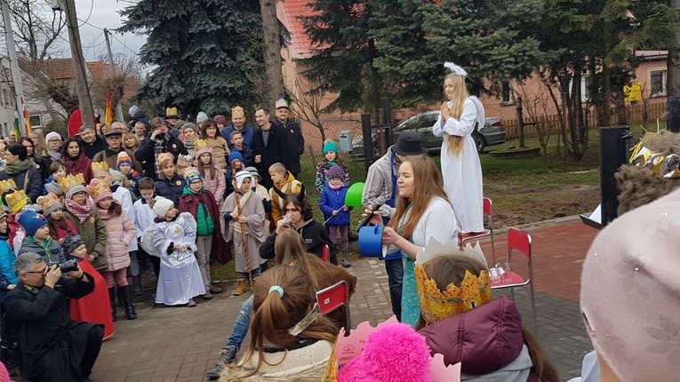 Orszak Trzech Króli w Smolcu cz. 1