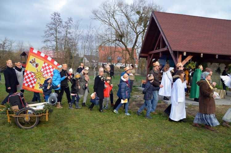 Orszak Trzech Króli w Mrozowie cz.2