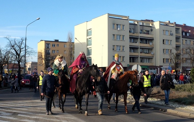 Orszak Trzech Króli w Głogowie, część 1