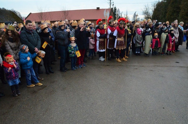 Orszak Trzech Króli w parafii Potok Stany