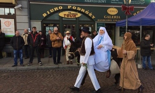 Do Skoczowa Święta Rodzina przybyła na osiołku!