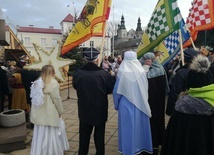 Za królami w Urzędowie