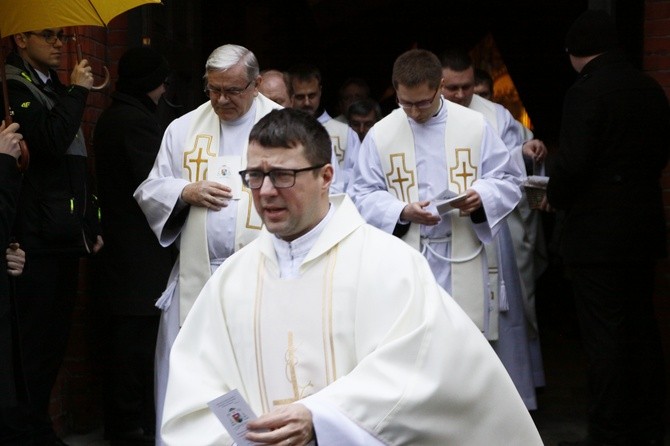 Święcenia biskupie ks. Andrzeja Iwaneckiego - cz. 1