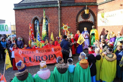 Orszak Trzech Króli drugi raz w Drezdenku 