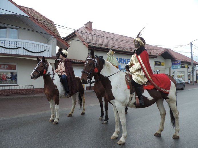 Borzęcin - Orszak Trzech Króli 2018 - nowe zdjęcia