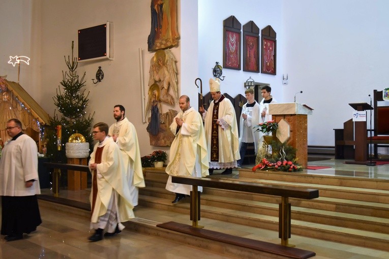 Chcą płynąć i lecieć do Panamy