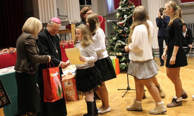 Ponad pół tysiąca uczestników na scenie