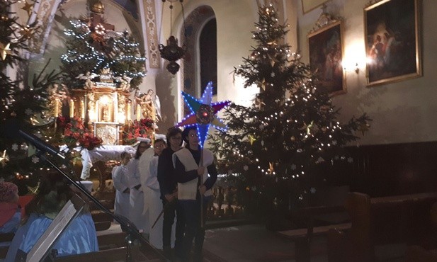 Jasełka na Pasterce o północy