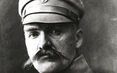 Józef Piłsudski w styczniu 1918 r. był więziony  przez Niemców w twierdzy w Magdeburgu.