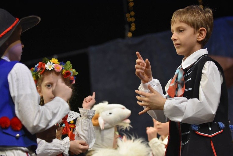 3. dzień XXVI Świdnickiego Przeglądu Zespołów Kolędniczych - 10 stycznia