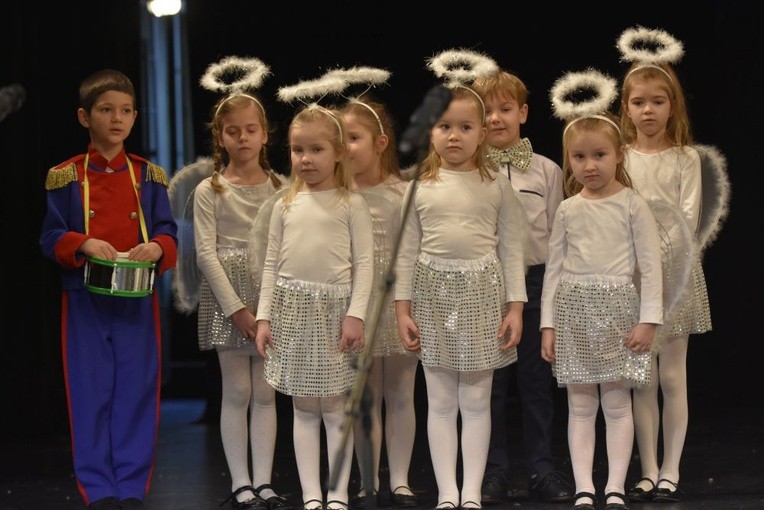 3. dzień XXVI Świdnickiego Przeglądu Zespołów Kolędniczych - 10 stycznia