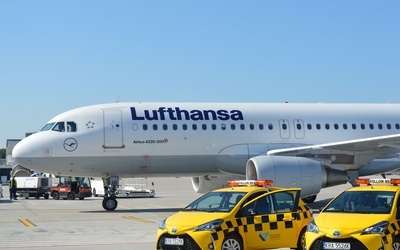 Awaryjne lądowanie w Kraków Aiport