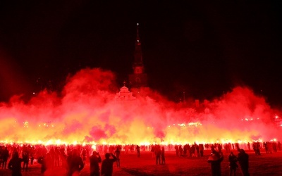 Kibice już po raz dziesiąty modlili się na Jasnej Górze