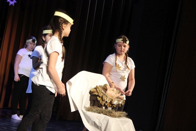 II Lądecki Festiwal Kolędniczy