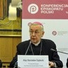 Abp Gądecki: Bezpieczeństwo uchodźcy, który potrzebuje pomocy, jest ważniejsze niż bezpieczeństwo narodowe